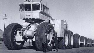 Illustration for article titled The Ten Biggest Land Vehicles Ever Built